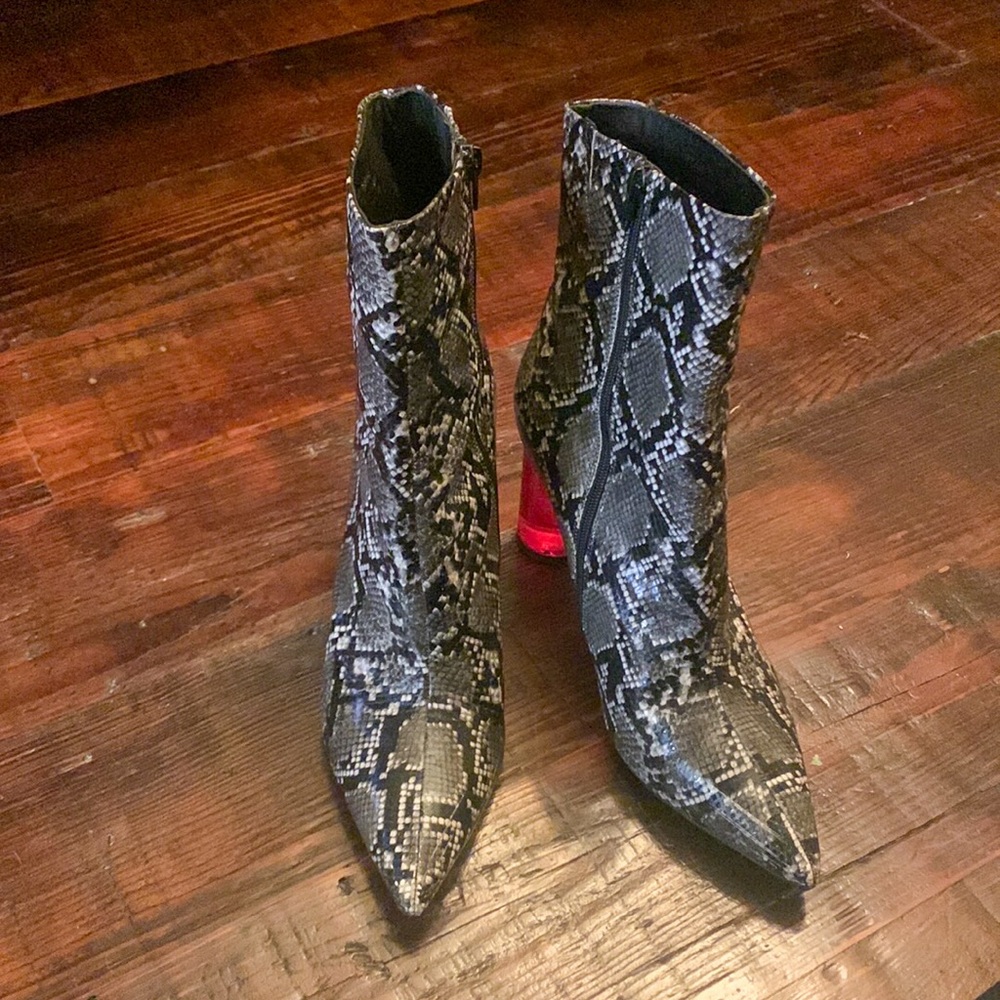 Jeffrey Campbell Lustful Booties Size 11
